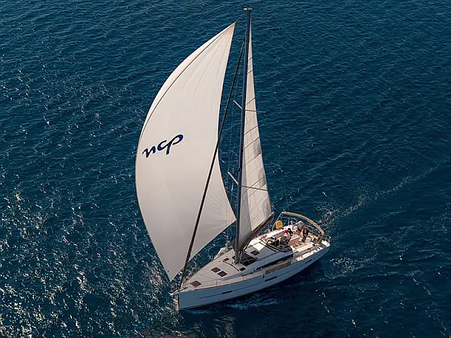 Dufour 460  - [External image]