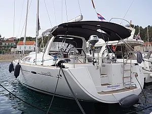 Oceanis 50 Family - Šolta / Rogač