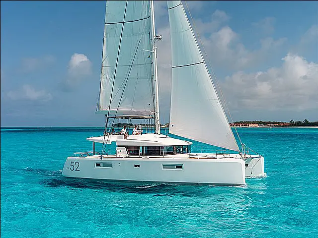 Lagoon 52F - 6 cab - [External image]