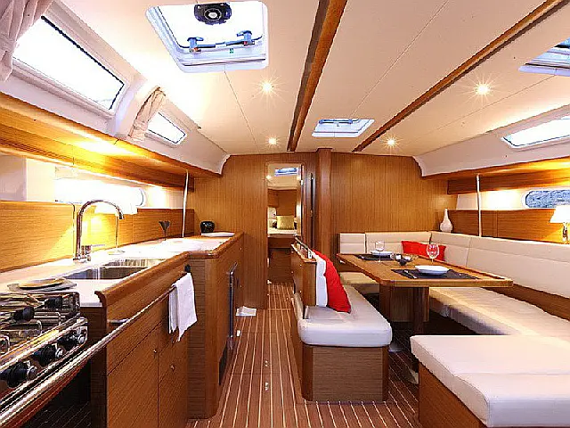 Sun Odyssey 44 i - [Internal image]