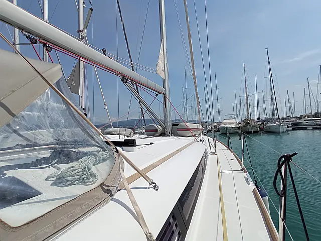 Sun Odyssey 439 - [Internal image]