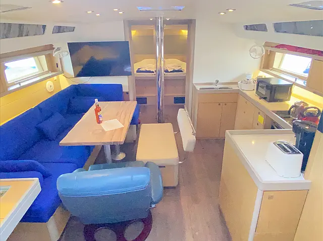 Beneteau Oceanis 48 (Owner's version) - [Internal image]
