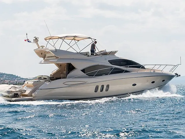 Sunseeker Manhattan 52 - [External image]