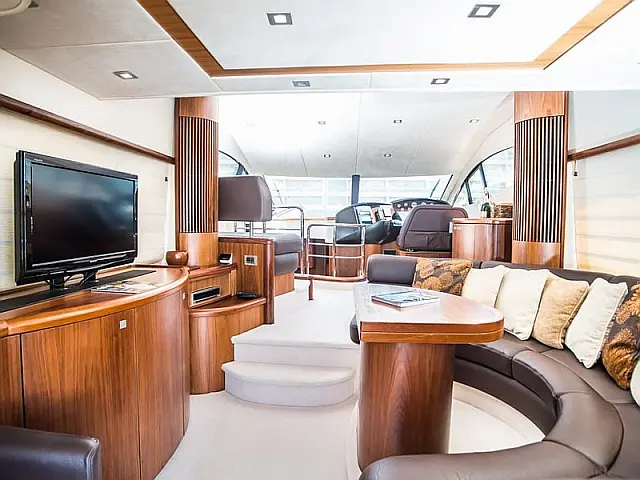 Sunseeker Manhattan 52 - [Internal image]