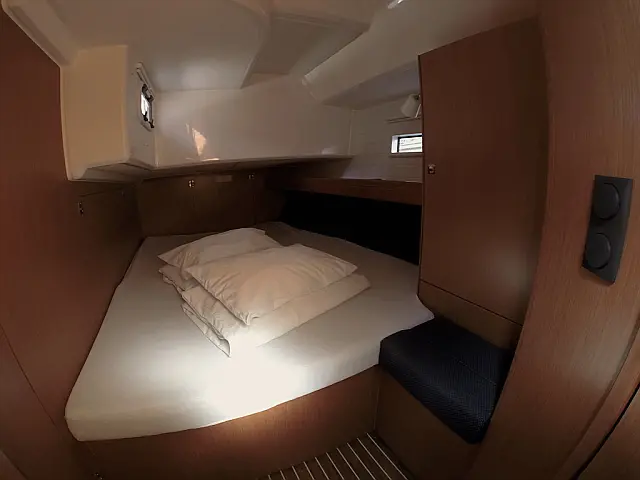 Bavaria Cruiser 46 - [Internal image]