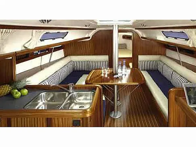 Bavaria 38 Match - [Internal image]