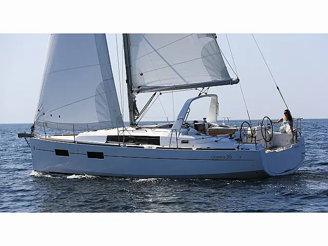 Oceanis 35 - [External image]