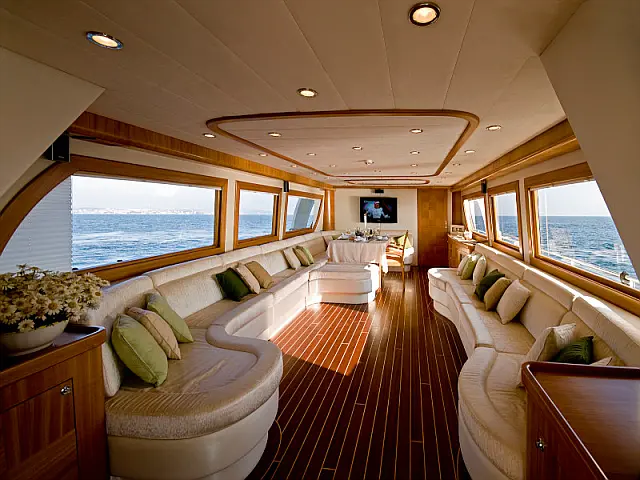 Motoryacht Azmim - [Internal image]