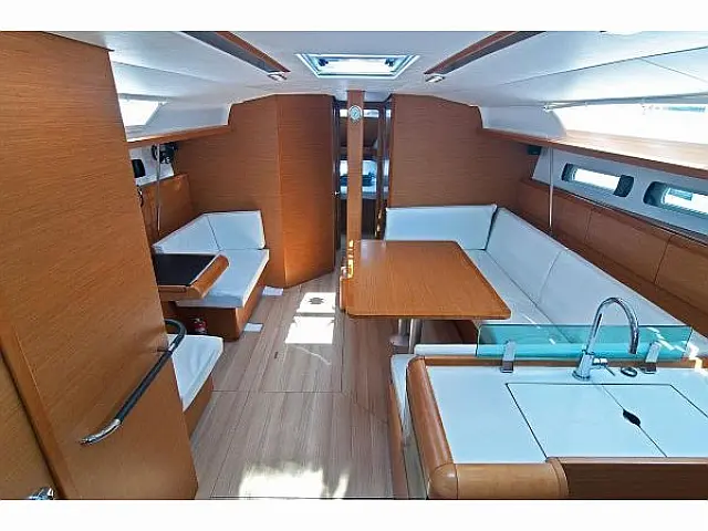 Sun Odyssey 449 - [Internal image]
