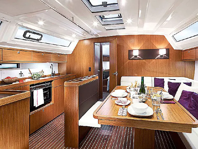 Bavaria Cruiser 46 - [Internal image]