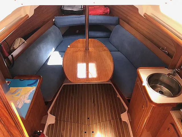 Sun Fast 26 - [Internal image]