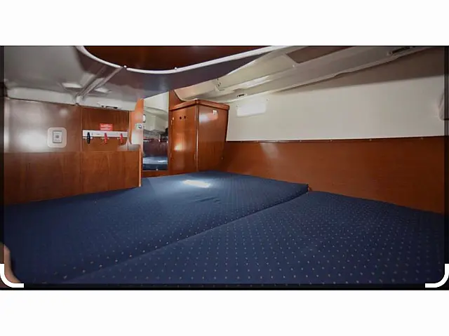 Oceanis 34 - [Internal image]