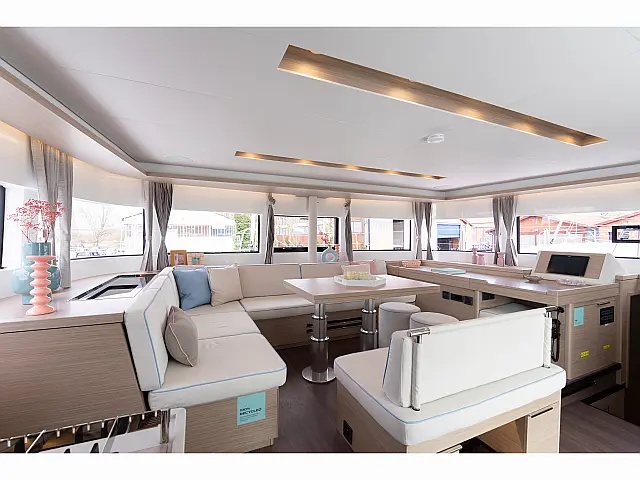 LAGOON 51 ICONIC - [Internal image]