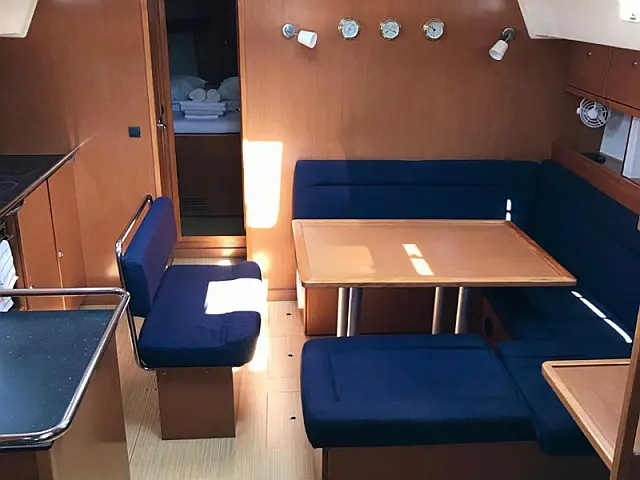 Bavaria 45 Cruiser - [Internal image]
