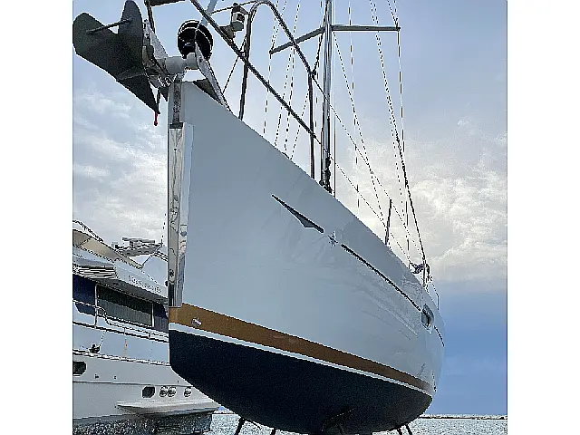 Sun Odyssey 36i - [External image]