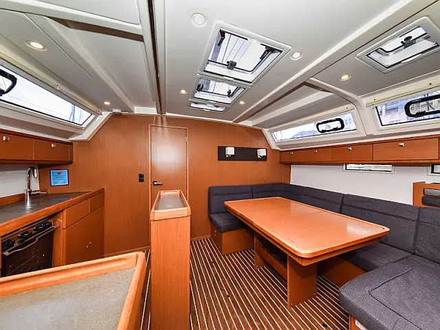 Bavaria Cruiser 46 - [Internal image]