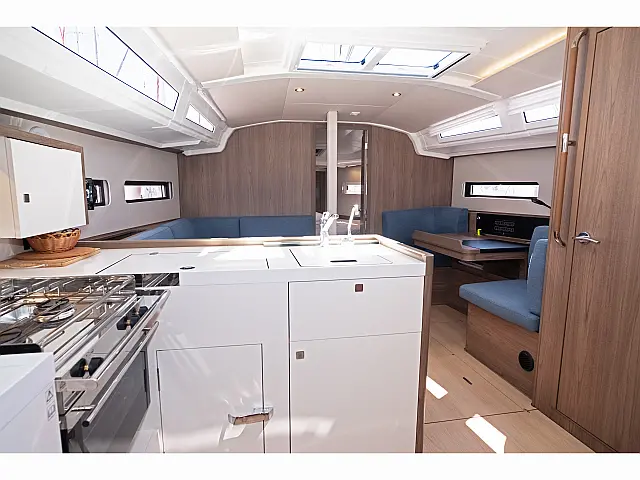 Sun Odyssey 415 - [Internal image]