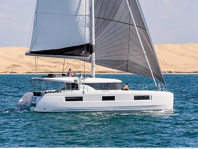 Lagoon 46 - [External image]