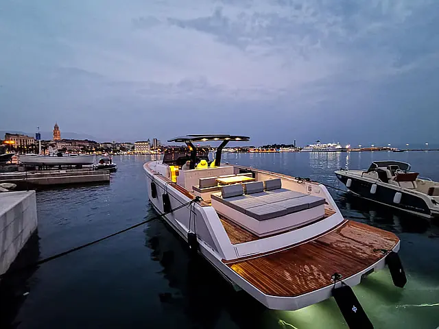 Pardo 43 - [Internal image]