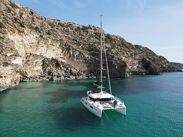 Lagoon 46  - [External image]