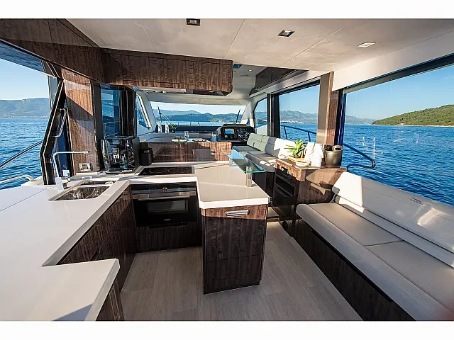 Galeon 500 Fly  - [Internal image]