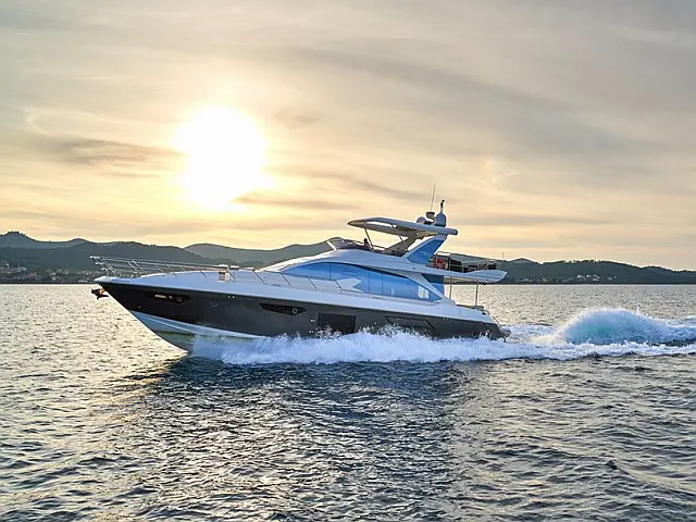 Azimut 72 - [External image]