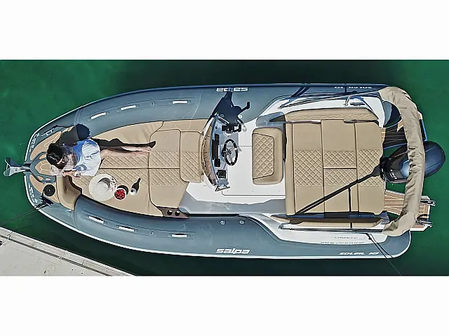 Salpa Soleil 18 - [Internal image]