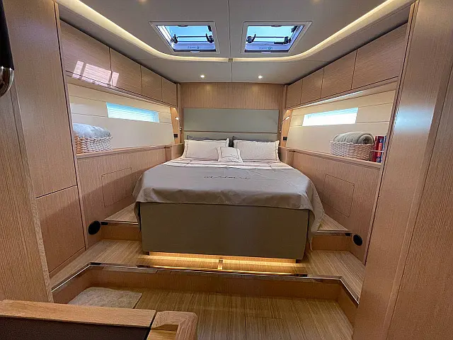 Bavaria C57 - [Internal image]