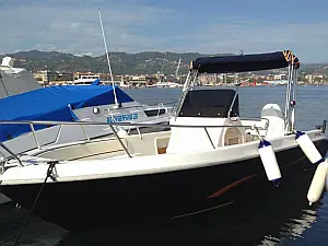 Terminal boat 21 - Castellammare di Stabia / Porto di Castellammare di Stabia