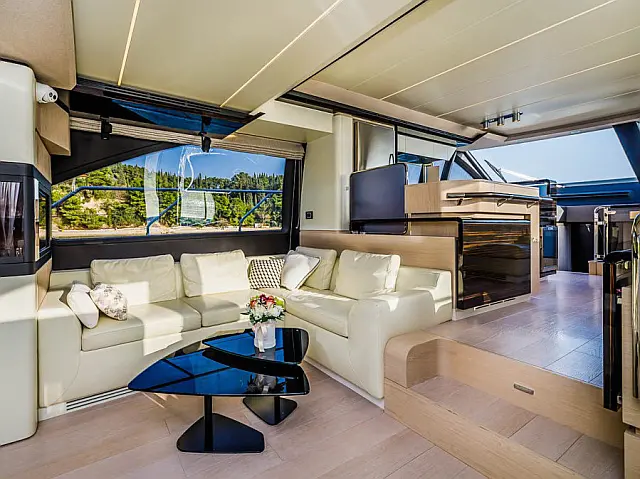 Azimut 66 Fly - [Internal image]