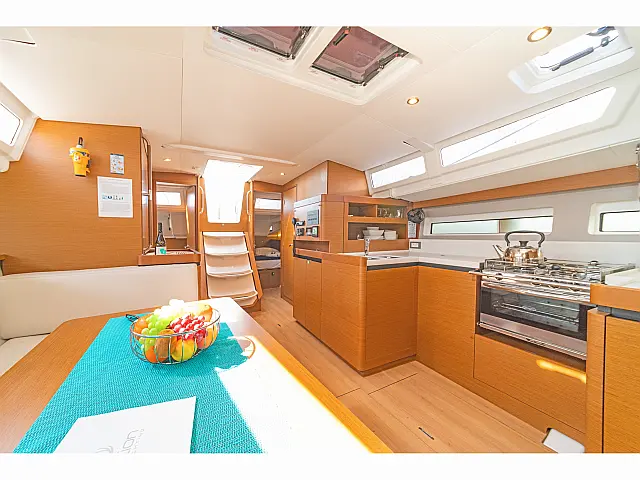 Sun Odyssey 490 GEN & A/C - [Internal image]