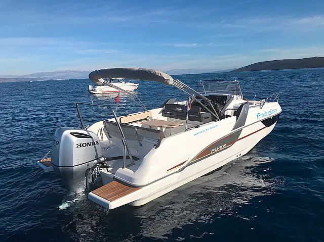 Beneteau Flyer 7.7 - [Layout image]