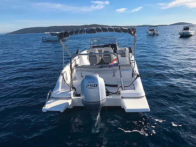 Beneteau Flyer 7.7 - [Internal image]