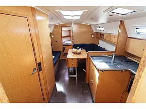 Bavaria 36 Cruiser - Palairos / Marina Paleros