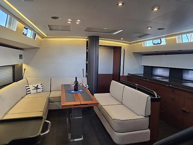 Oceanis 62 - [Internal image]
