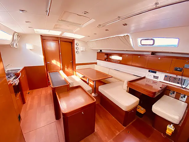 Oceanis 50 - [Internal image]