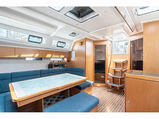 Bavaria 46 Cruiser - [Internal image]
