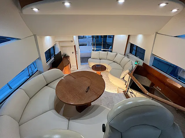 Fairline Squadron 52 - [Internal image]