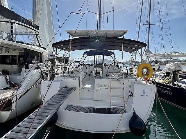 Oceanis 54 - [External image]