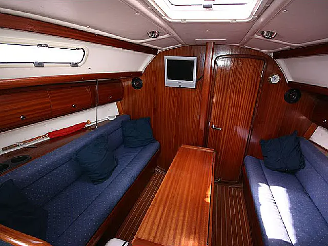 Bavaria 32 - [Internal image]