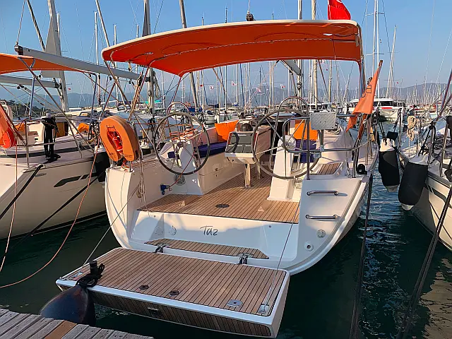 Bavaria 34 - [External image]