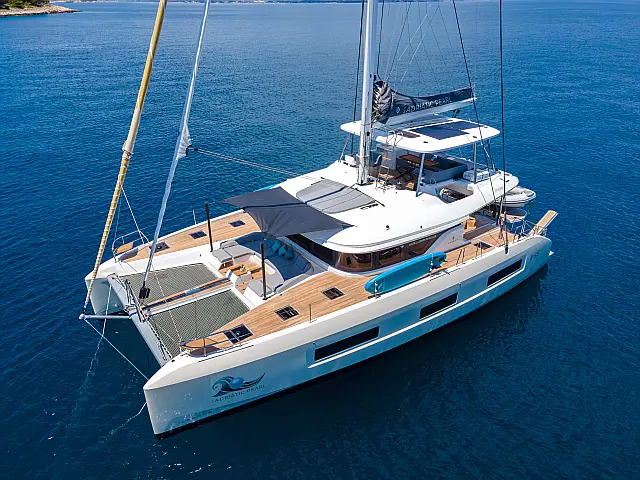 Lagoon 55 - [External image]
