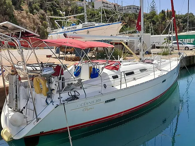 Oceanis 393 - [External image]