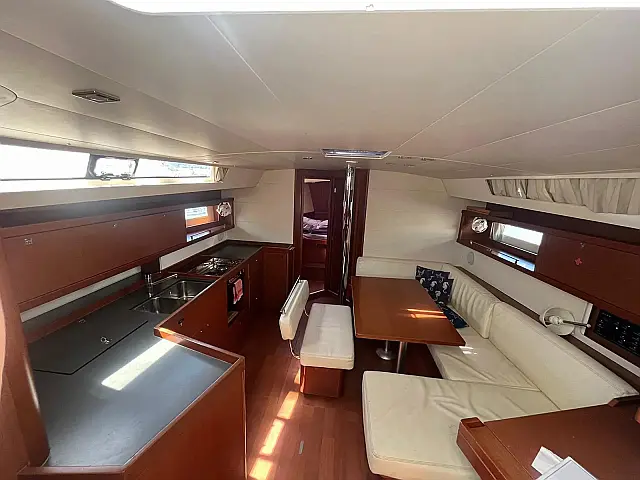 Oceanis 45 - [Internal image]