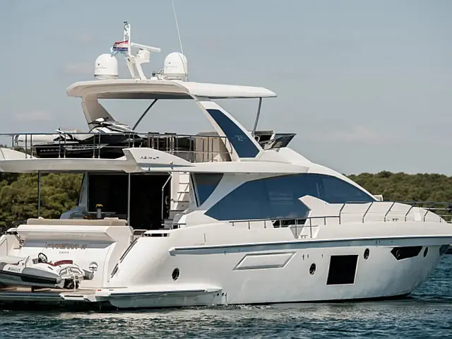 Azimut 72 - [External image]
