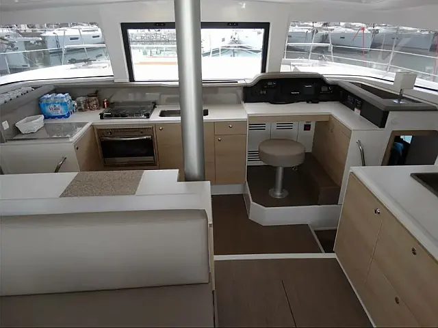 Bali 4.1 - [Internal image]