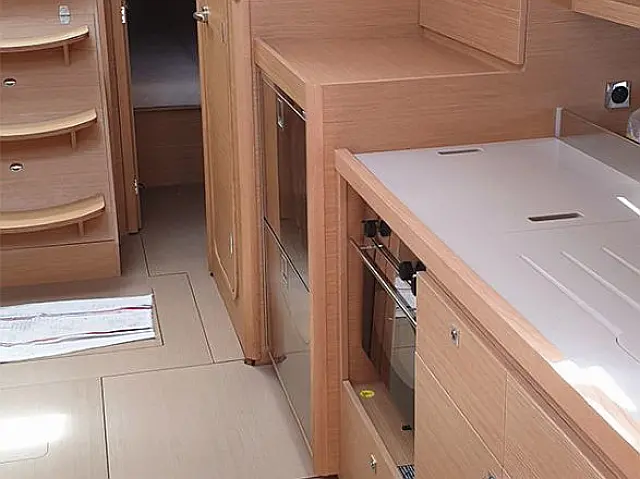Dufour 390 - [Internal image]