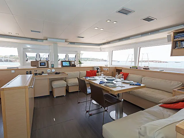 Lagoon 560 - [Internal image]