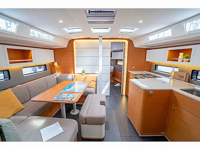 Dufour 41 - [Internal image]