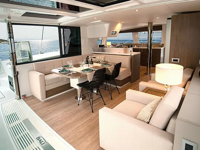 Bali 4.4 - [Internal image]